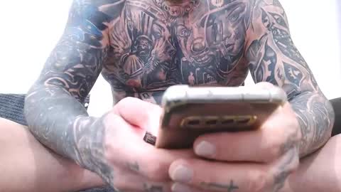 Snapshot of masterbigcock25 chatting on January 29, 10:22 pm FOLLOW ME ON more material many video cum online show from January 29, 10:22 pm