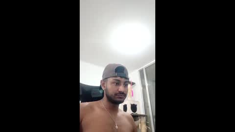 masterblack6666 online show from April 19, 6:24 am