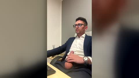 Master Boss online show from April 22, 12:18 pm