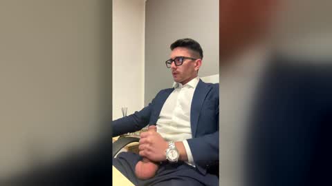 Master Boss online show from April 23, 12:04 pm