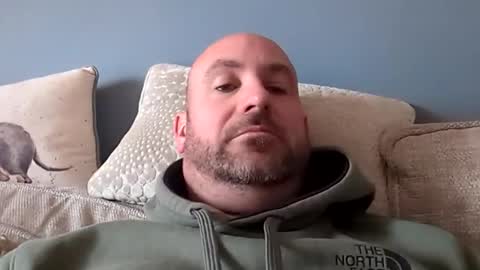 Snapshot of masterclass69er chatting on October 11, 12:58 pm Bob online show from October 11, 12:58 pm