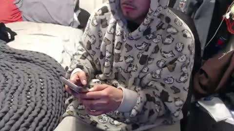 mastergoku945657 online show from March 2, 12:57 am