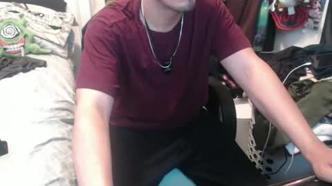 mastergoku945657 online show from May 9, 10:48 pm