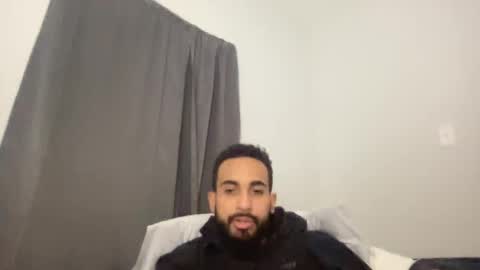 Snapshot of masterjah77 chatting on December 3, 4:58 am masterjah77 online show from December 3, 4:58 am