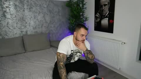 masterkingmuscle online show from February 5, 9:52 pm