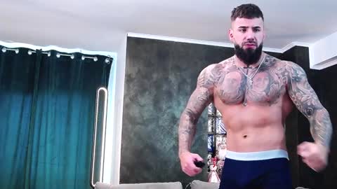 masterkingofmuscle online show from December 17, 12:33 pm