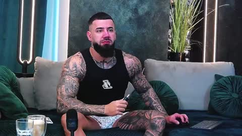 masterkingofmuscle online show from January 13, 6:16 am