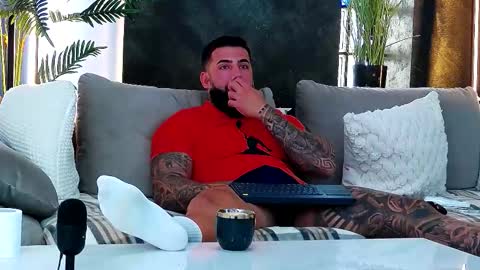 masterkingofmuscle online show from September 25, 8:07 am