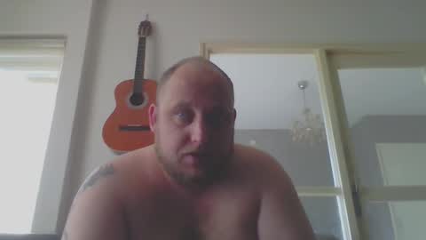 mastrubeertje1988 online show from October 2, 10:22 am