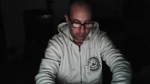 Snapshot of mat11efou chatting on January 11, 3:02 am mat11efou online show from January 11, 3:02 am