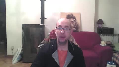 Snapshot of mat11efou chatting on February 17, 6:26 pm mat11efou online show from February 17, 6:26 pm