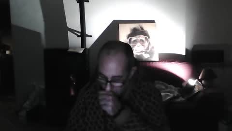 Snapshot of mat11efou chatting on March 3, 12:26 am mat11efou online show from March 3, 12:26 am