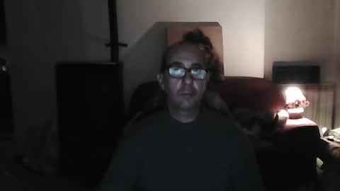 Snapshot of mat11efou chatting on March 3, 6:33 pm mat11efou online show from March 3, 6:33 pm