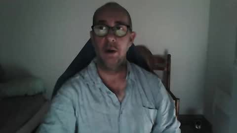 mat11efou online show from December 22, 2:47 pm