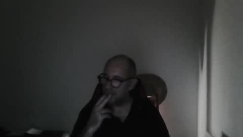 mat11efou online show from April 12, 5:12 am