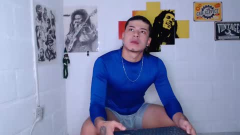 Snapshot of mat_kush chatting on January 15, 2:27 am Matt online show from January 15, 2:27 am