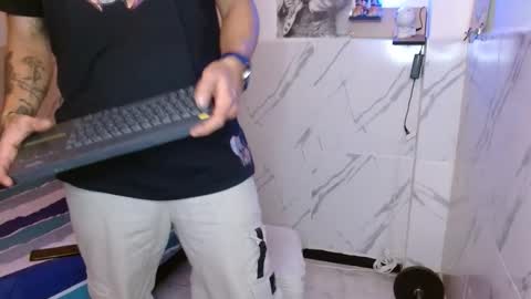 Matt online show from December 3, 2:41 am