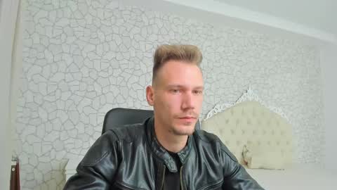 Snapshot of mateobenjamin chatting on December 4, 4:16 pm MateoBenjamin online show from December 4, 4:16 pm