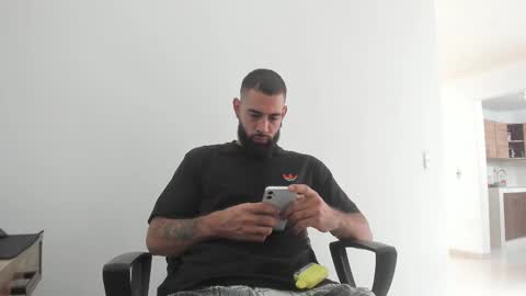 Snapshot of matheusbeard2 chatting on March 6, 6:48 pm Matheus online show from March 6, 6:48 pm