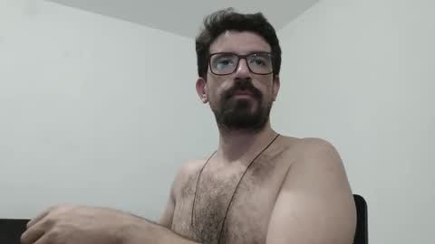 Snapshot of matheusmogi chatting on November 18, 5:12 am Matheus Mogi online show from November 18, 5:12 am