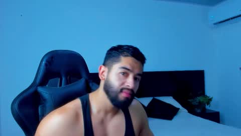 Mathew Flintt  online show from February 26, 11:15 pm