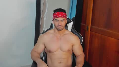 mathews_smith online show from March 13, 11:17 am