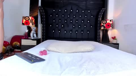 Snapshot of mathiasangelo chatting on March 1, 3:30 am mathiasangelo online show from March 1, 3:30 am