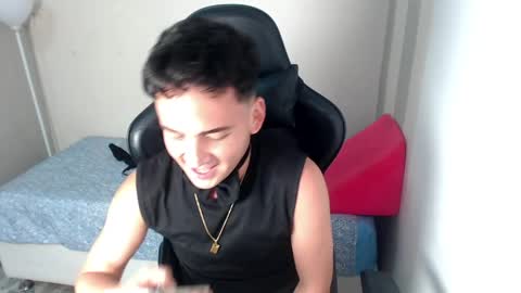 MATHIAS online show from April 4, 4:11 am