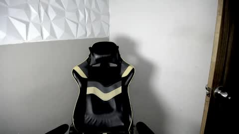 MATHIAS online show from April 15, 5:14 am