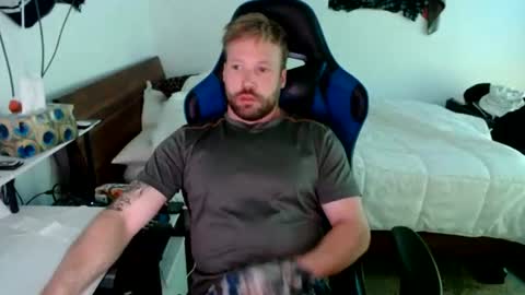 Snapshot of mathieu6606 chatting on June 20, 9:34 am Math online show from June 20, 9:34 am