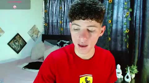     online show from April 10, 7:51 pm