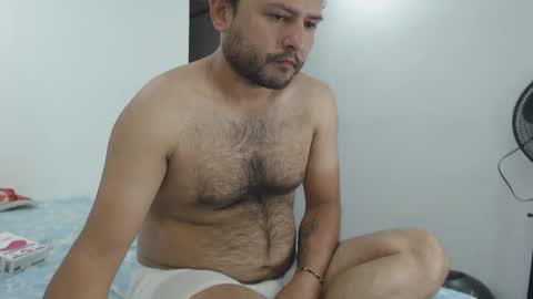 Snapshot of matias_coleman chatting on January 15, 10:06 am Matias online show from January 15, 10:06 am