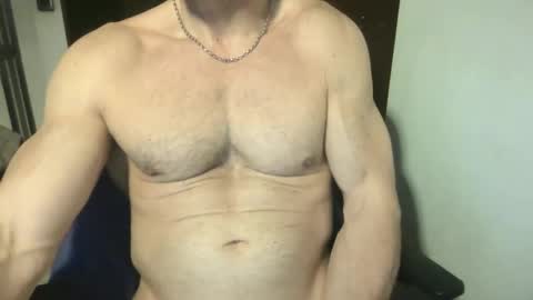 MatiasMatureMuscle online show from April 9, 1:27 am
