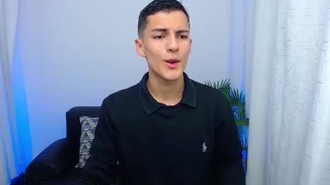 Snapshot of matiius18 chatting on October 22, 2:06 pm Matias online show from October 22, 2:06 pm