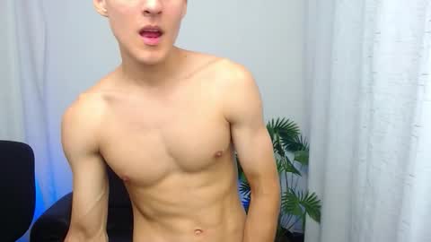 Snapshot of matiius18 chatting on December 4, 2:59 pm Matias online show from December 4, 2:59 pm