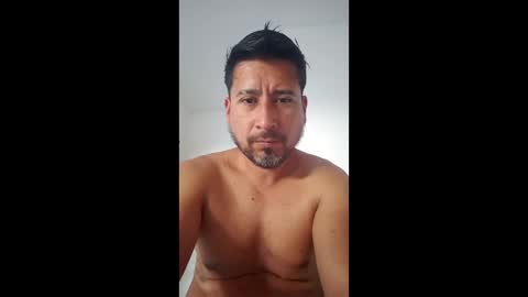 matiiux35 online show from January 18, 1:48 pm