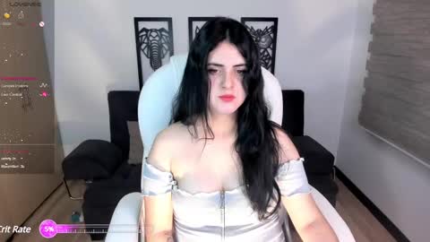 Snapshot of matilda_sweet18 chatting on January 3, 11:44 pm Lucia online show from January 3, 11:44 pm