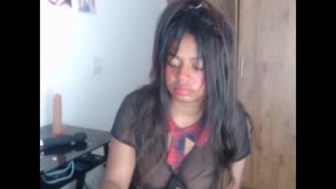 Snapshot of matilde27 chatting on December 27, 11:50 am Daniela online show from December 27, 11:50 am