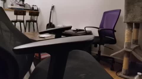 Snapshot of matissescapeparis chatting on January 13, 6:59 pm matissescapeparis online show from January 13, 6:59 pm