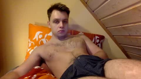 Snapshot of matko1492 chatting on December 18, 5:59 am matko1492 online show from December 18, 5:59 am