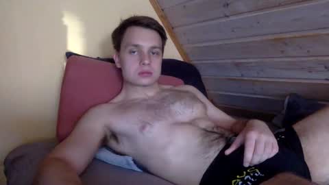Snapshot of matko1492 chatting on May 4, 4:52 am matko1492 online show from May 4, 4:52 am