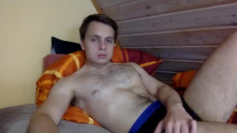 Snapshot of matko1492 chatting on May 20, 7:03 am matko1492 online show from May 20, 7:03 am