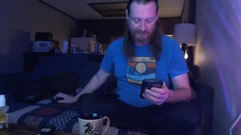 Snapshot of matross43 chatting on January 7, 11:29 pm matross43 online show from January 7, 11:29 pm