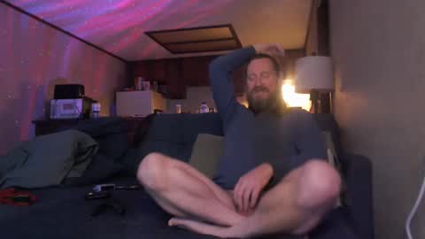 Snapshot of matross43 chatting on February 9, 5:22 am matross43 online show from February 9, 5:22 am