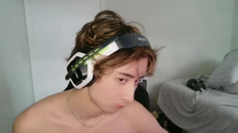 matt578281 online show from April 13, 6:57 pm