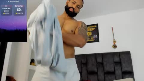 matt rodriguez92 online show from February 13, 1:48 pm