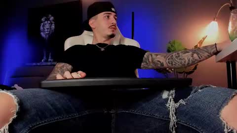 Snapshot of matt_thestud chatting on February 10, 6:17 am Matt online show from February 10, 6:17 am