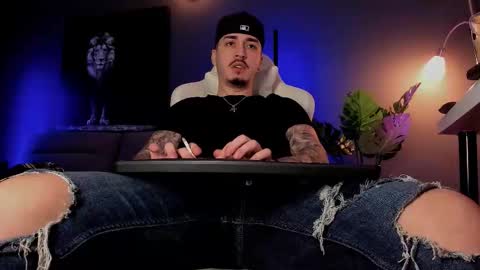 Snapshot of matt_thestud chatting on February 22, 7:40 am Matt online show from February 22, 7:40 am