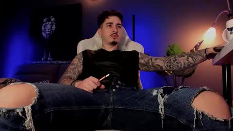 Snapshot of matt_thestud chatting on February 25, 7:07 am Matt online show from February 25, 7:07 am