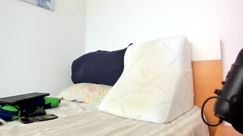 Snapshot of mattbauman94 chatting on January 14, 8:15 pm ig mattventure94 online show from January 14, 8:15 pm